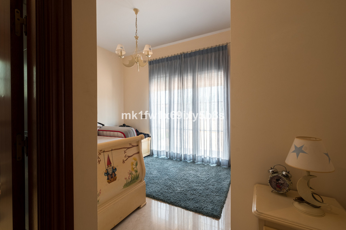 Huis te koop in Alhaurín de la Torre | 5 slaapkamers H5481058