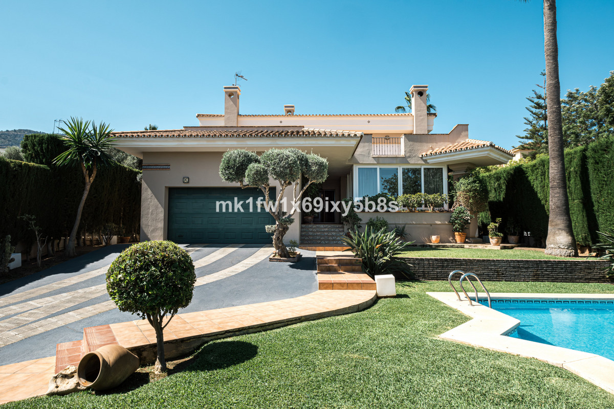 Huis te koop in Alhaurín de la Torre | 5 slaapkamers H5481058