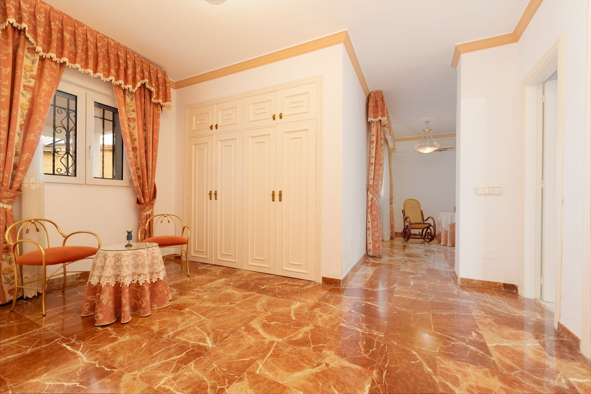 Property main view 32