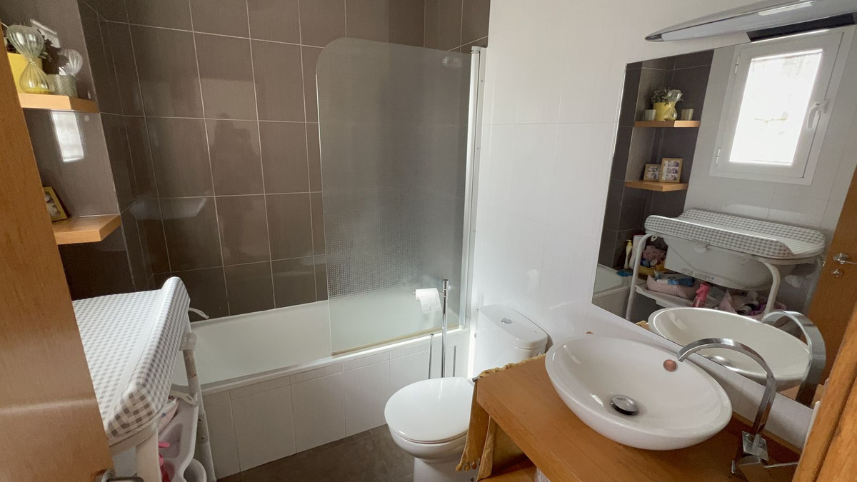 Huis te koop in Alhaurín de la Torre | 3 slaapkamers H5486695