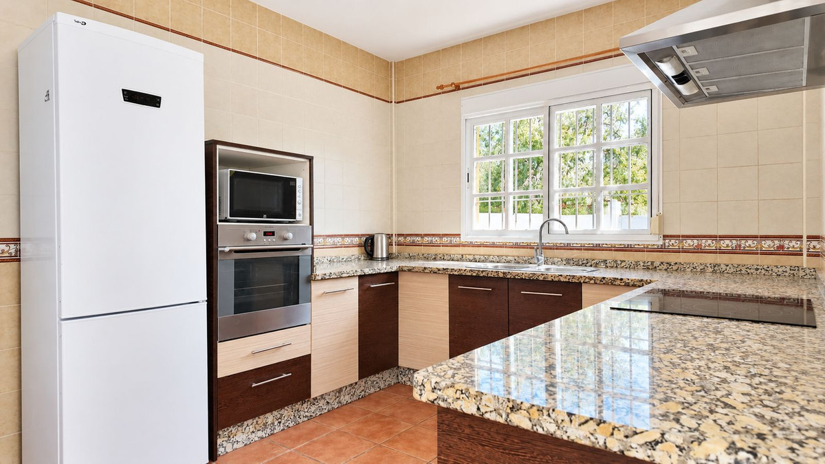 Huis te koop in Alhaurín de la Torre | 5 slaapkamers H5487703