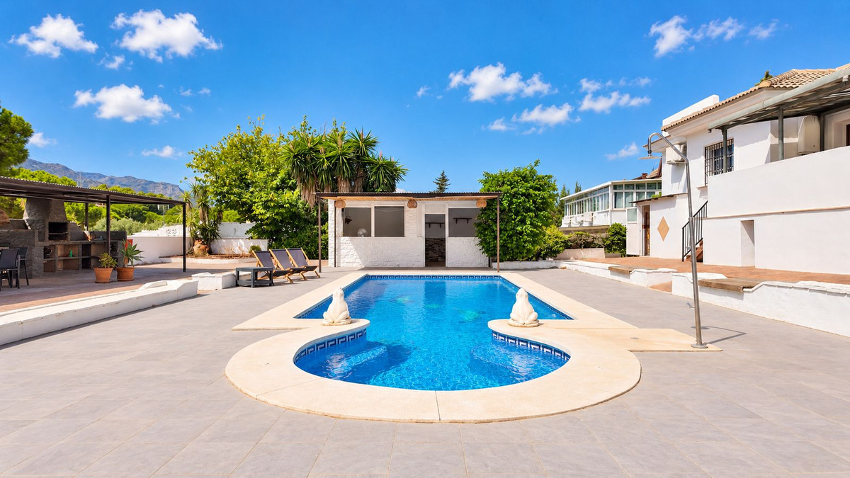 Huis te koop in Alhaurín de la Torre | 5 slaapkamers H5487703