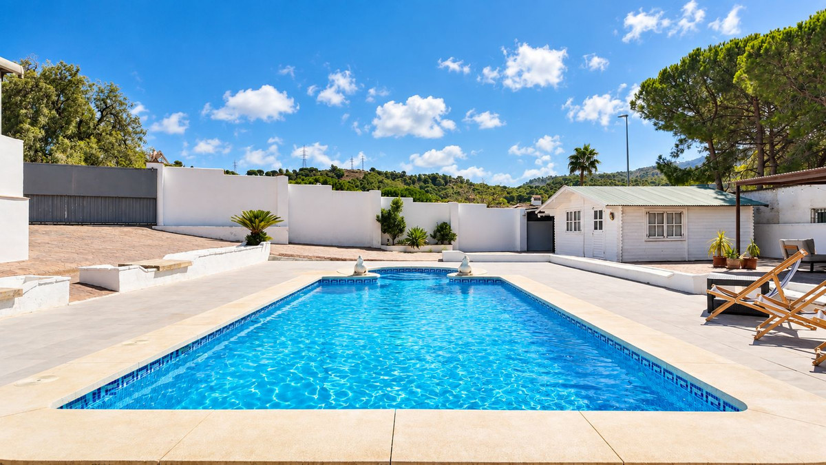 Huis te koop in Alhaurín de la Torre | 5 slaapkamers H5487703