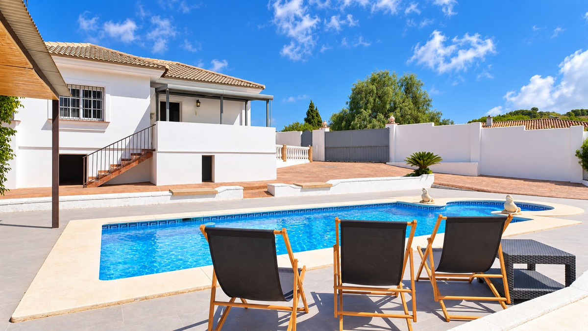 Huis te koop in Alhaurín de la Torre | 5 slaapkamers H5487703