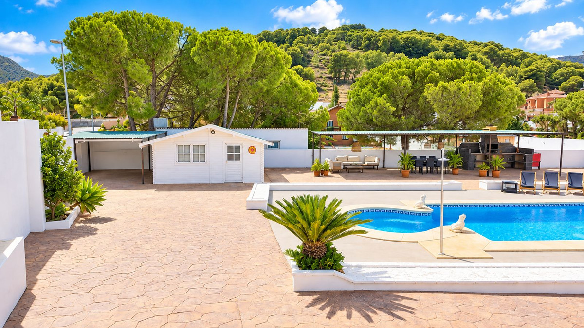 Huis te koop in Alhaurín de la Torre | 5 slaapkamers H5487703