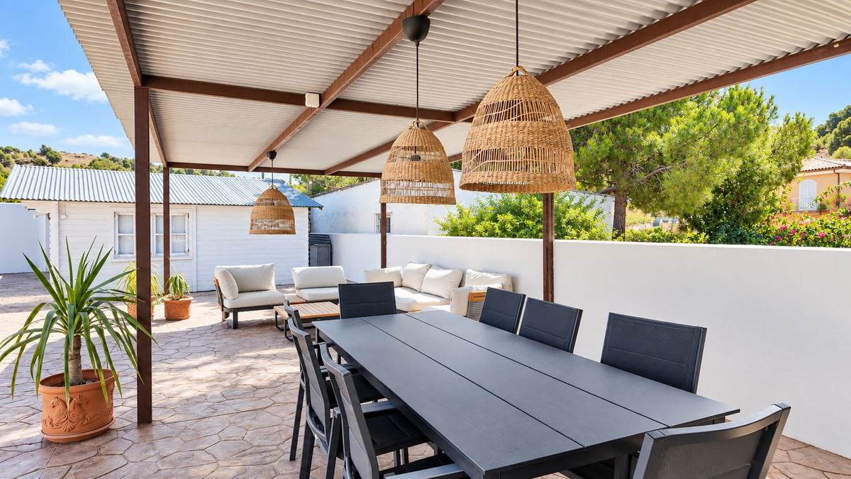 Huis te koop in Alhaurín de la Torre | 5 slaapkamers H5487703