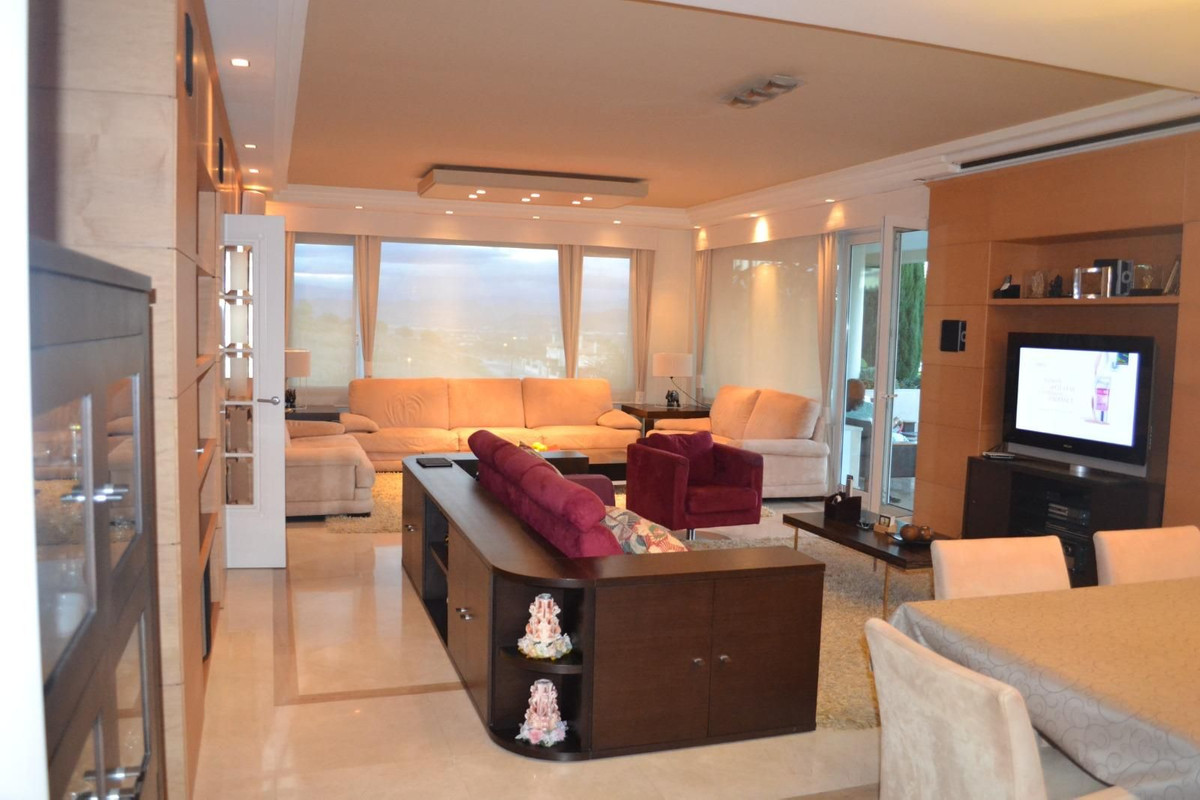 Huis te koop in Alhaurín de la Torre | 7 slaapkamers H5499496