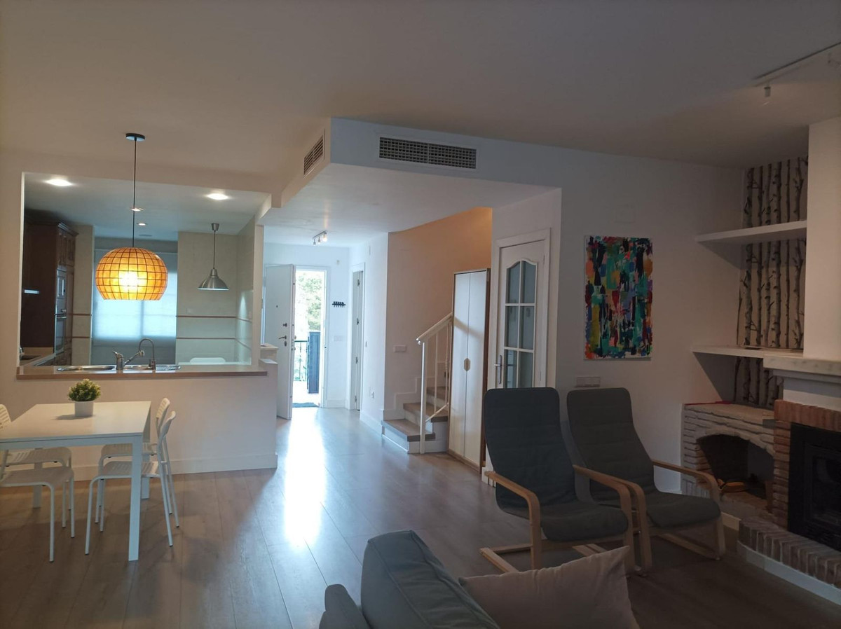 Property main view 60