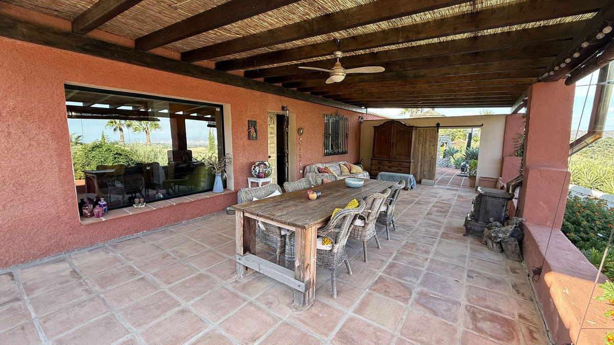 Property main view 44