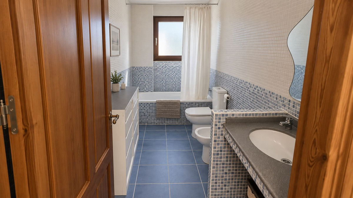 Huis te koop in Alhaurín de la Torre | 6 slaapkamers H5516686