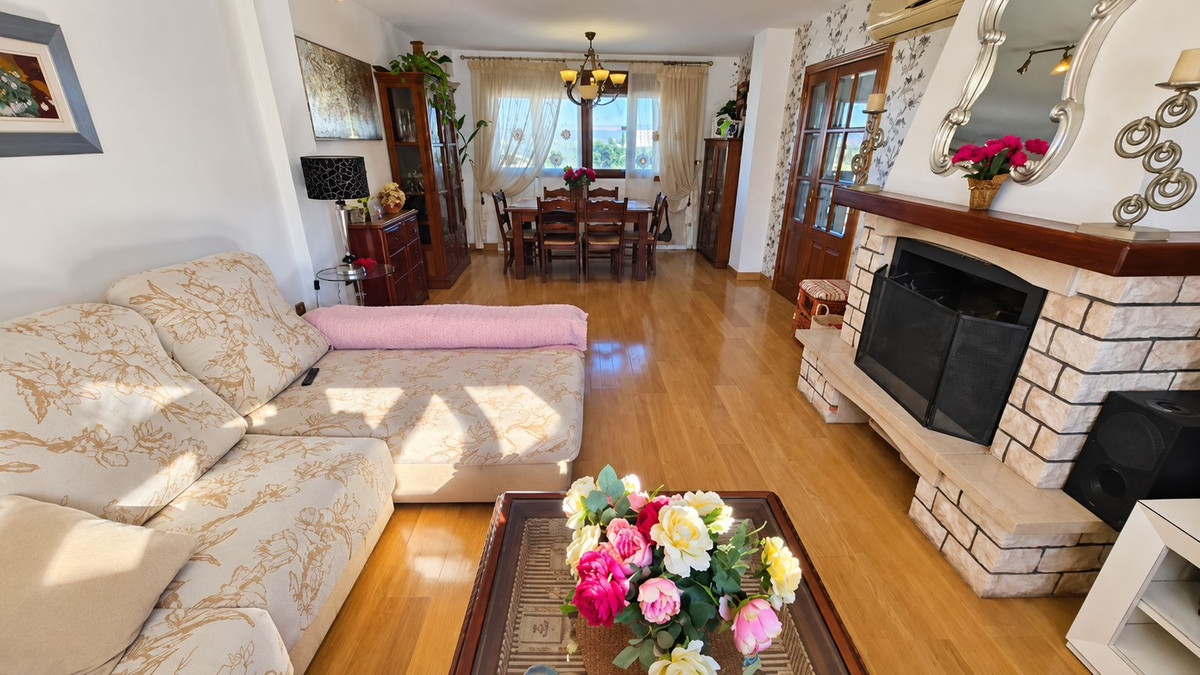 Huis te koop in Alhaurín de la Torre | 6 slaapkamers H5516686