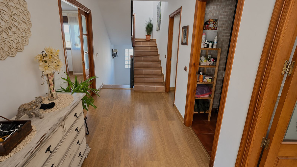 Huis te koop in Alhaurín de la Torre | 6 slaapkamers H5516686