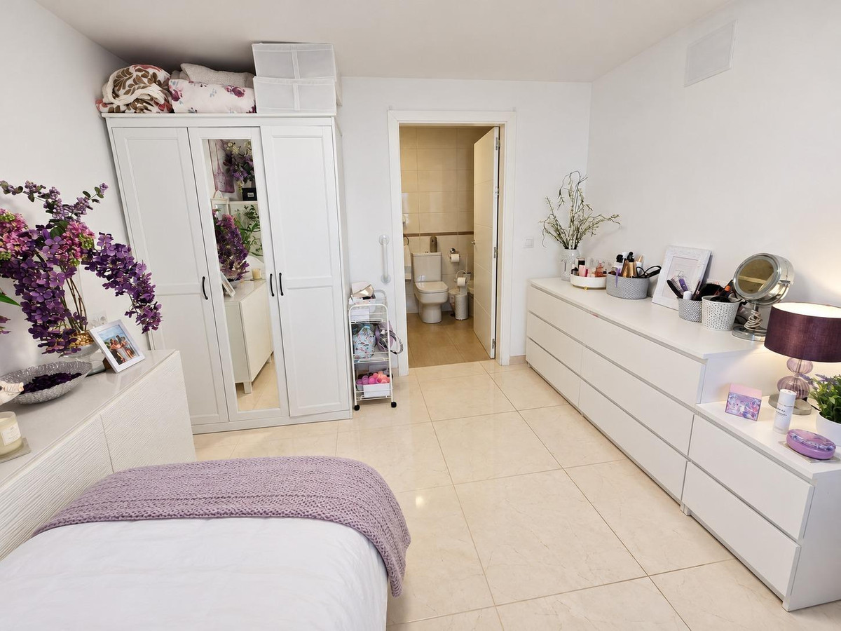 Property main view 40