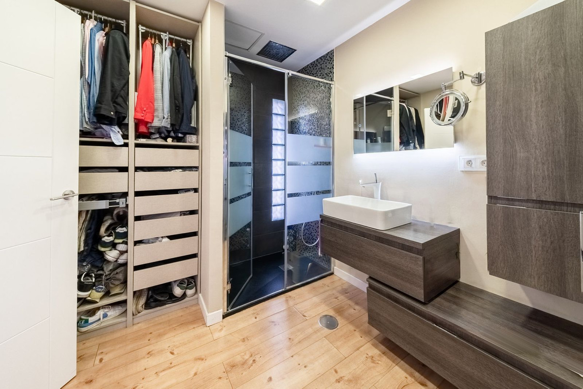 Huis te koop in Alhaurín de la Torre | 6 slaapkamers H5524771