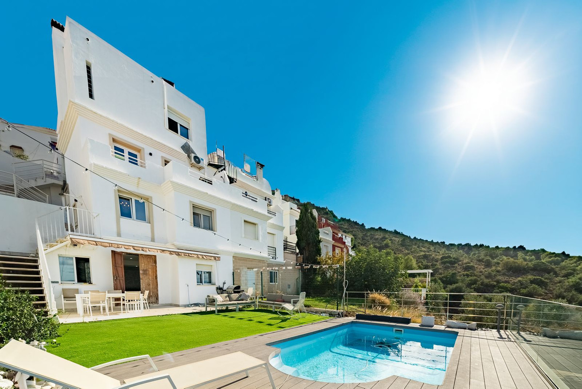 Huis te koop in Alhaurín de la Torre | 6 slaapkamers H5524771