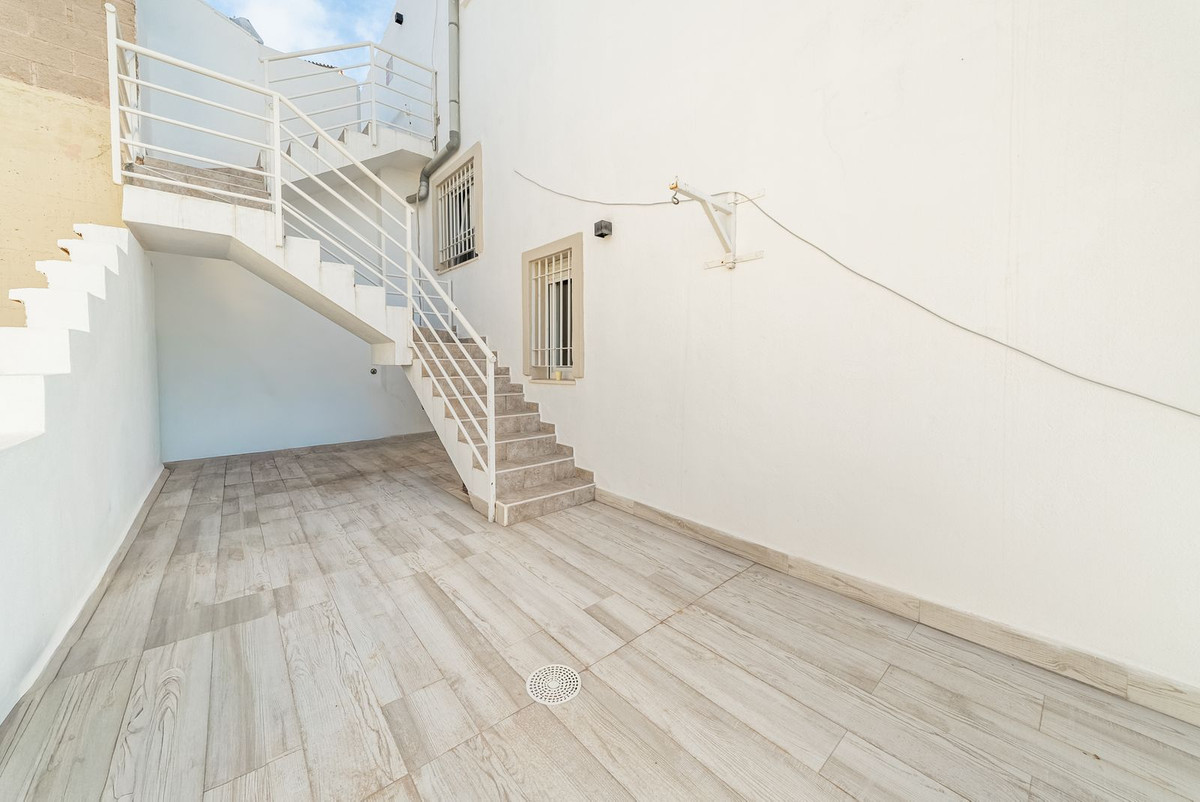 Huis te koop in Alhaurín de la Torre | 6 slaapkamers H5524771