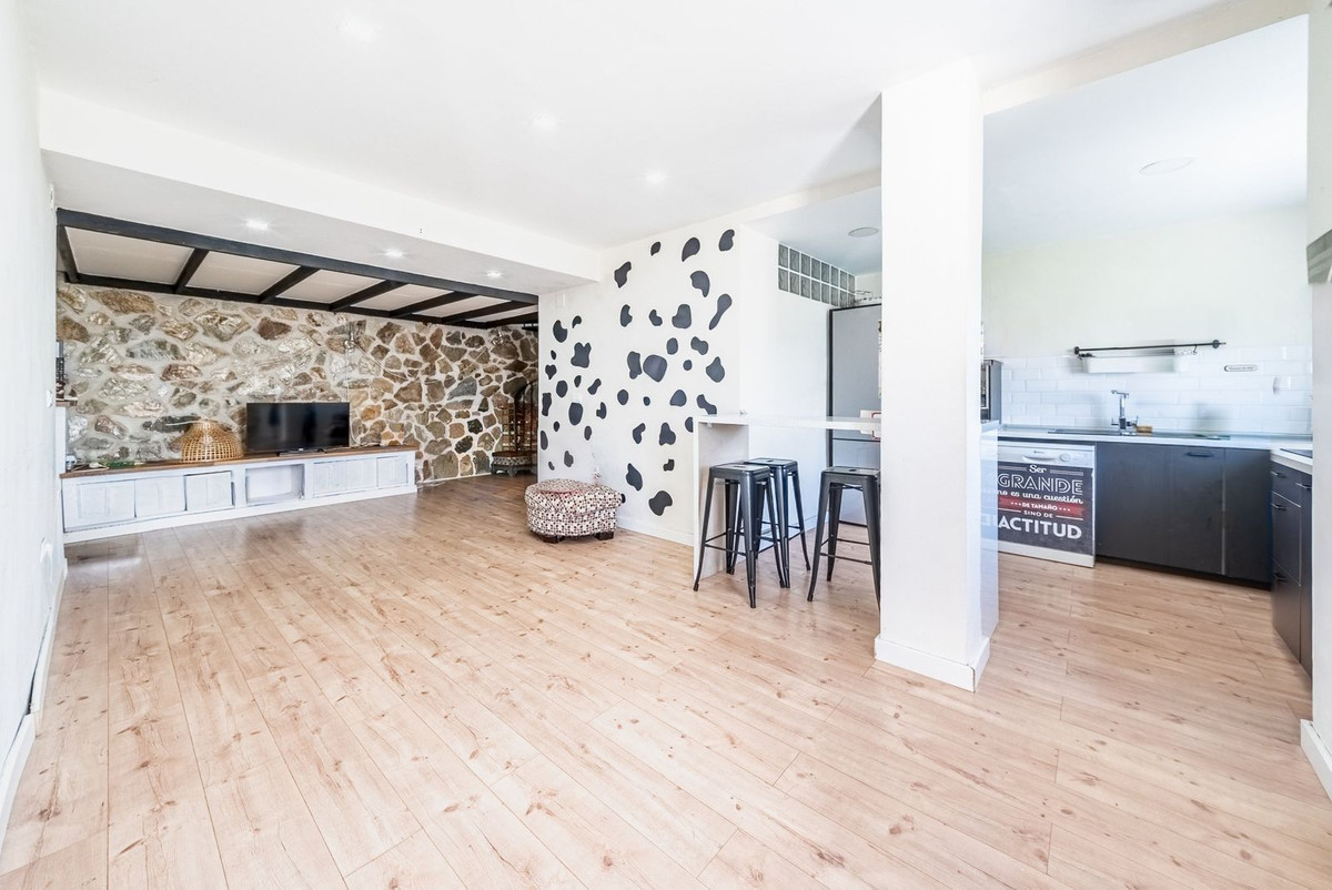 Huis te koop in Alhaurín de la Torre | 6 slaapkamers H5524771