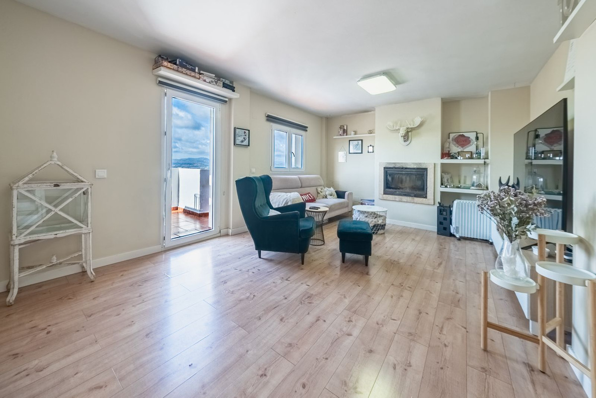 Huis te koop in Alhaurín de la Torre | 6 slaapkamers H5524771