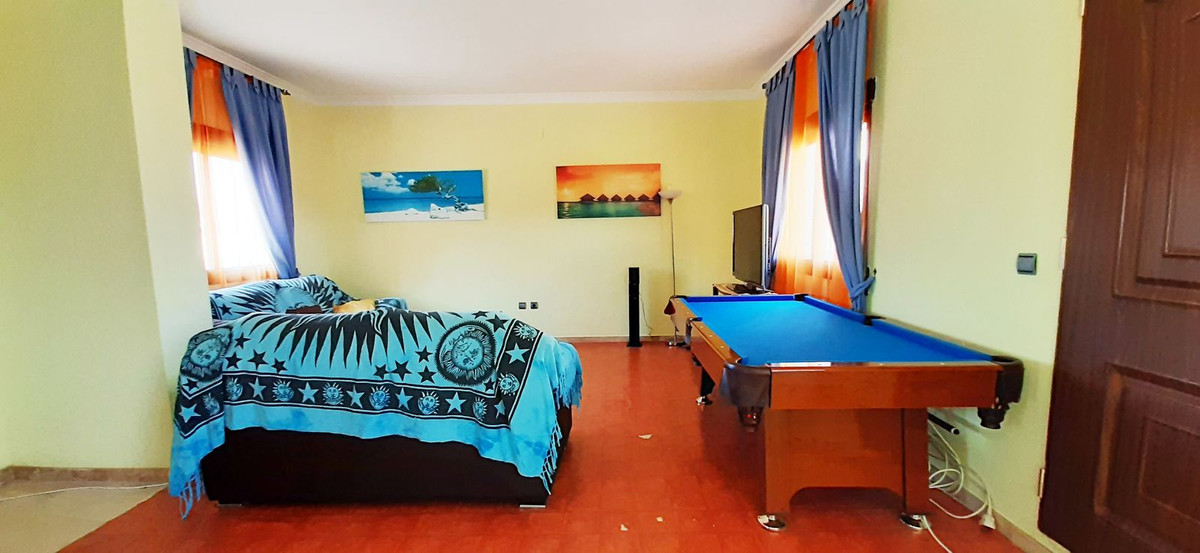 Semi-Vrijstaande Villa in Alhaurín el Grande-22