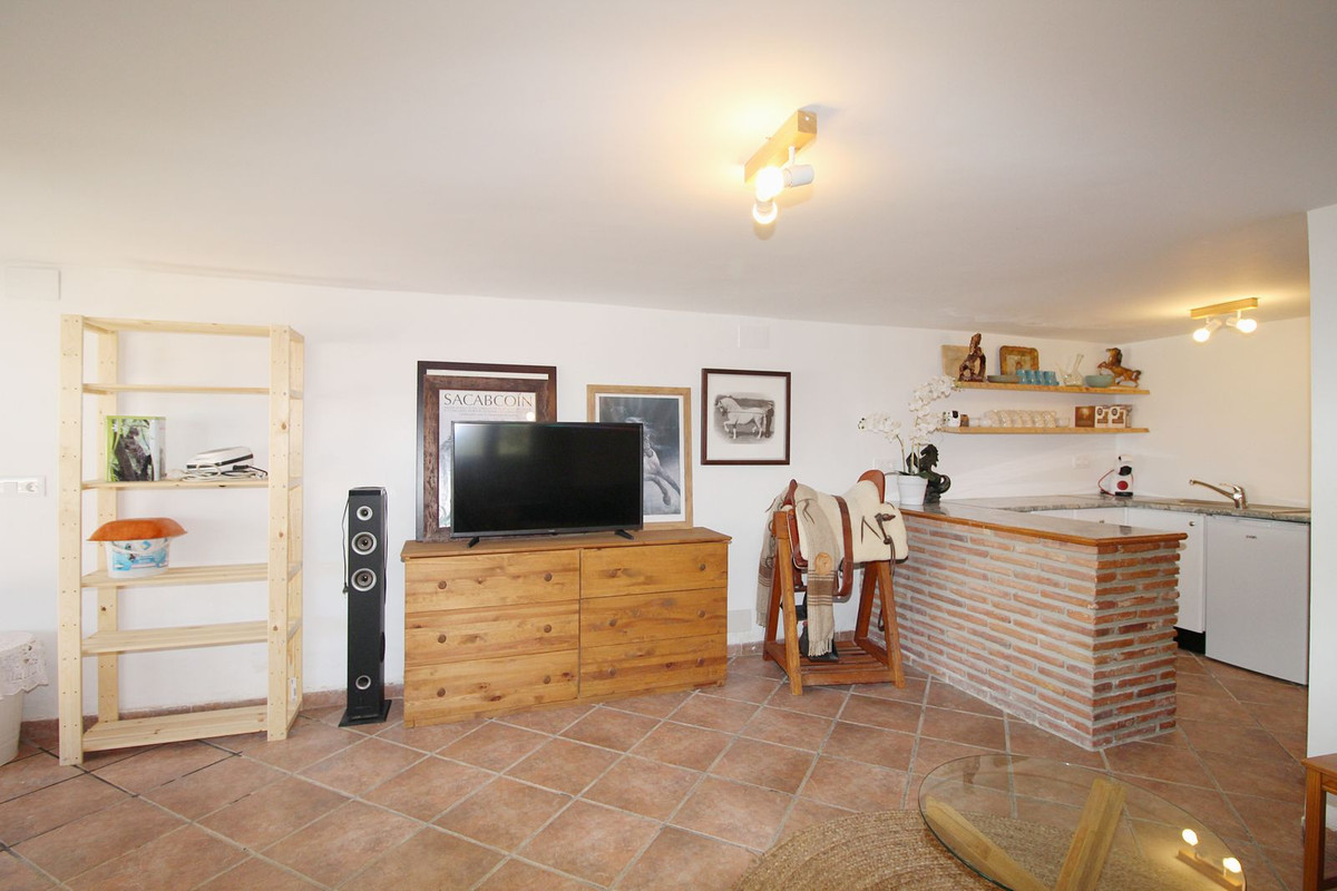 Property main view 50