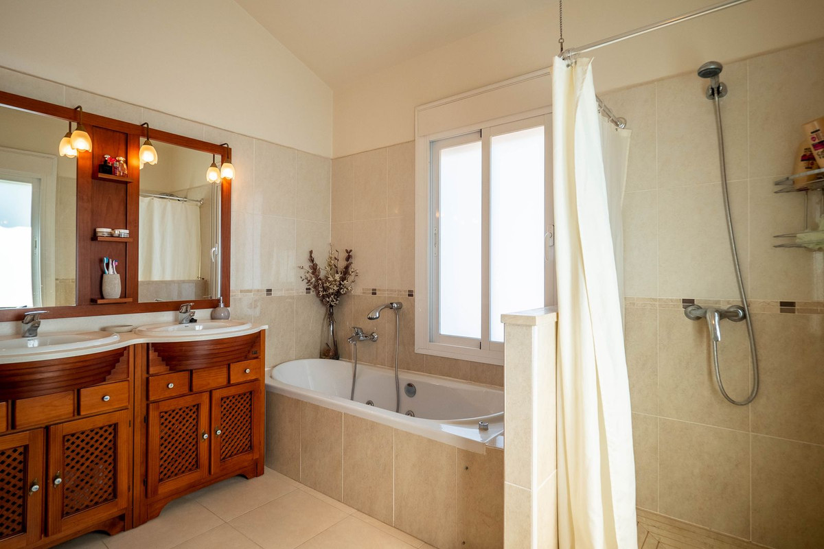 Property main view 16