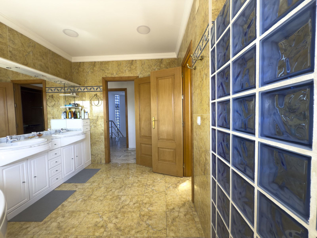 Huis te koop in Alhaurín el Grande | 4 slaapkamers H4671892