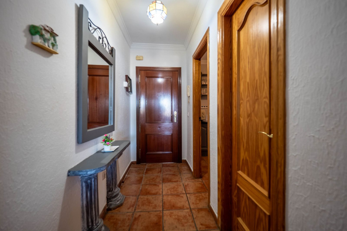 Apartment for sale in Alhaurín el Grande | 3 bedrooms H4890976
