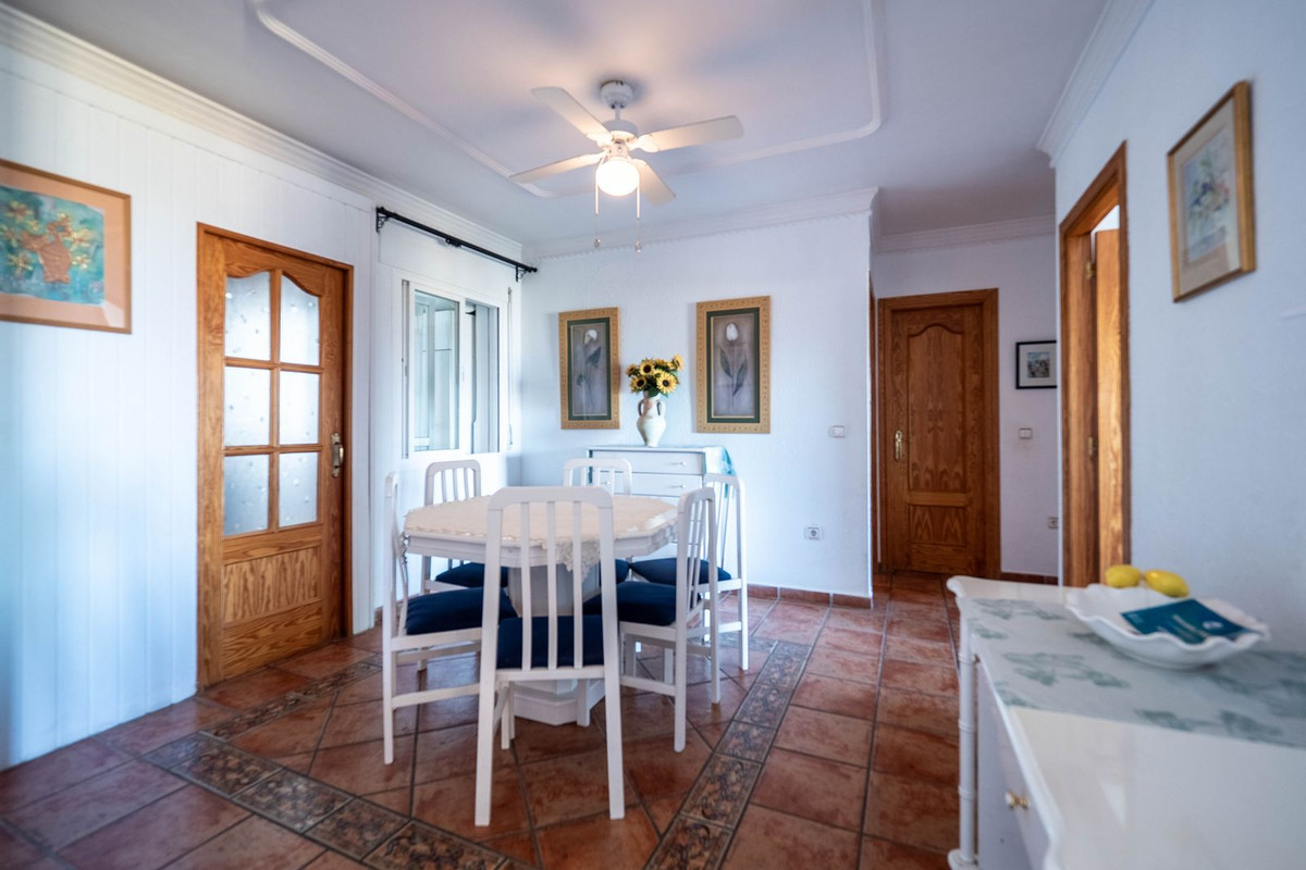 Apartment for sale in Alhaurín el Grande | 3 bedrooms H4890976
