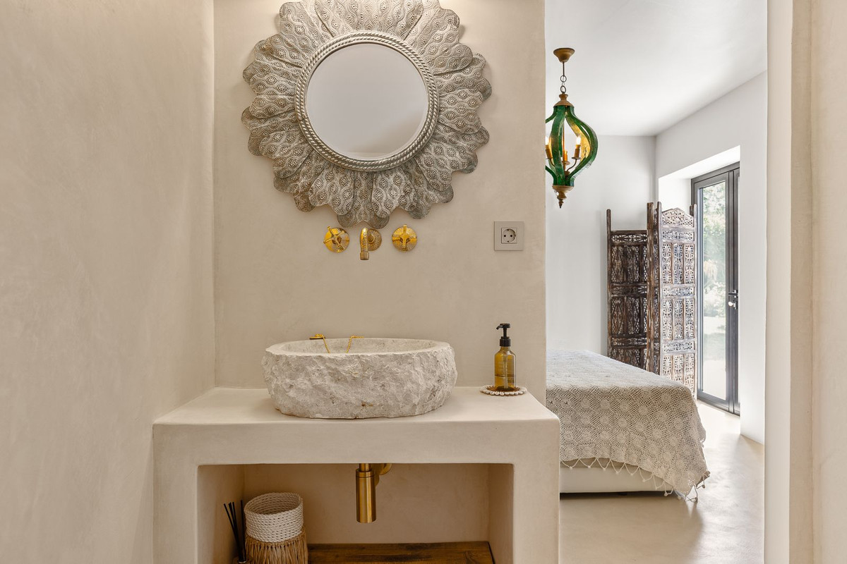 Property main view 43