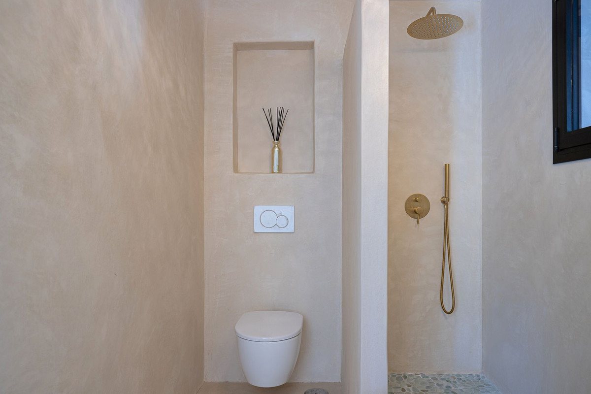 Property main view 60