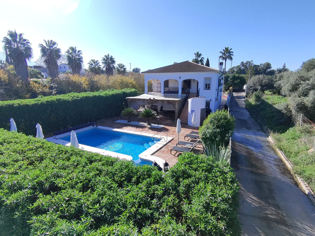 Vrijstaande Villa in Alhaurín el Grande-1