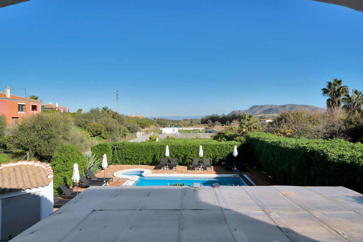 Vrijstaande Villa in Alhaurín el Grande-22