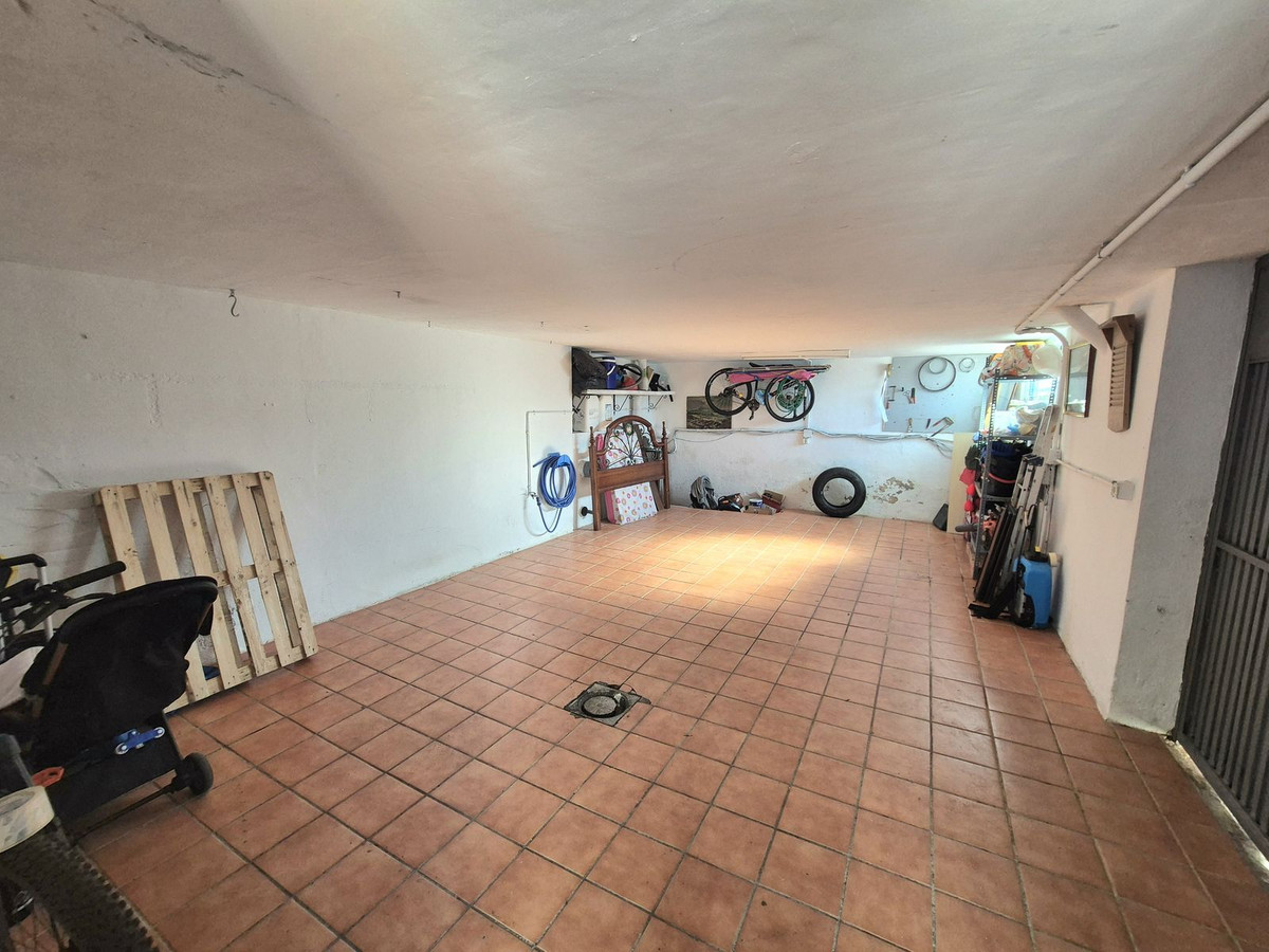 Property main view 50