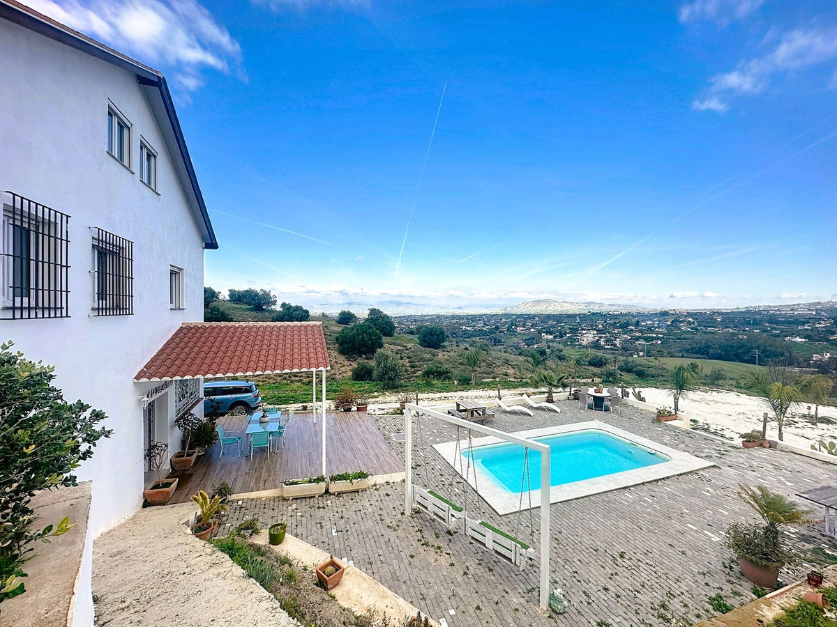 Property main view 4