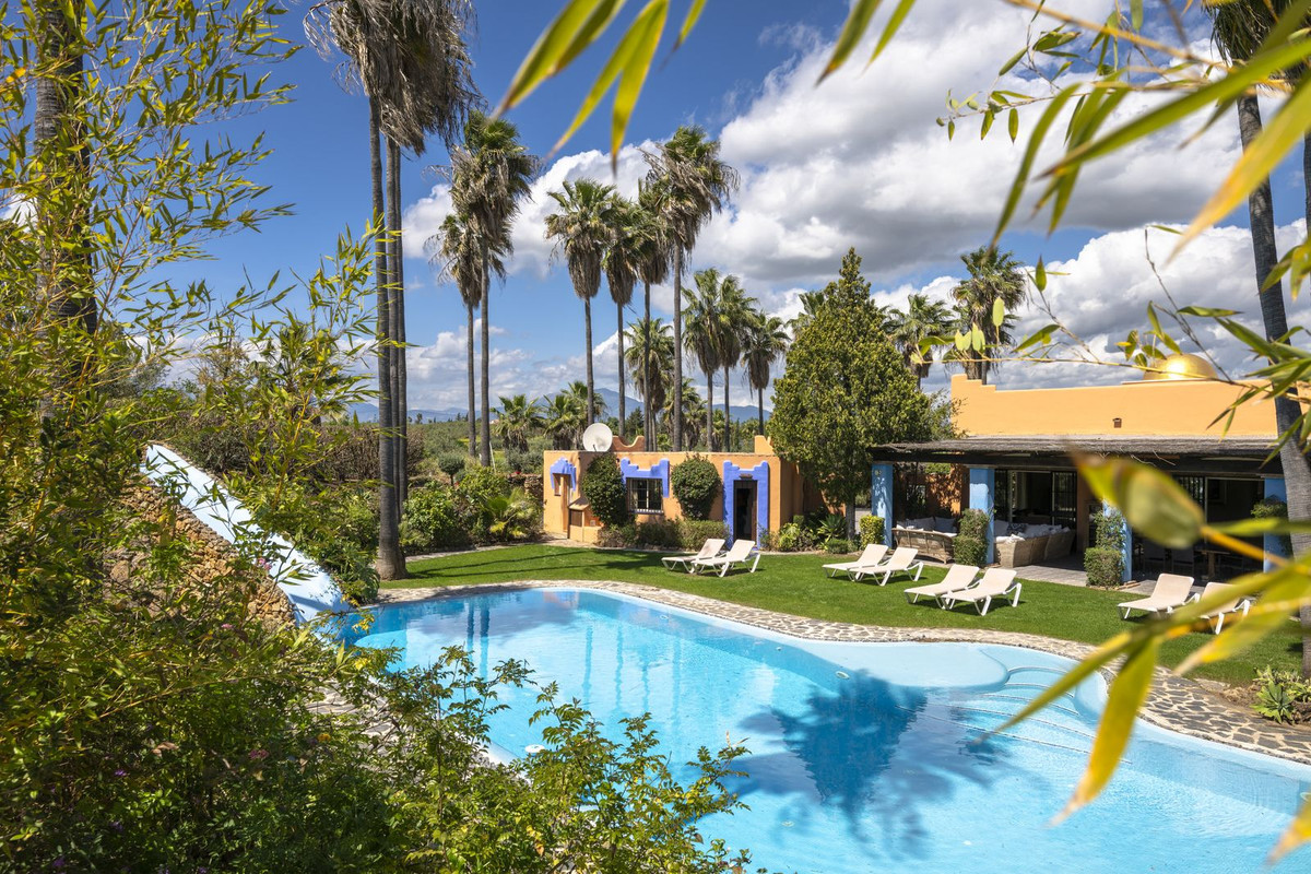 House for sale in Alhaurín el Grande | 9 bedrooms H4974583