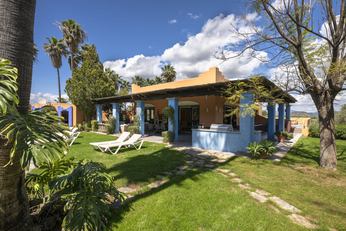 House for sale in Alhaurín el Grande | 9 bedrooms H4974583