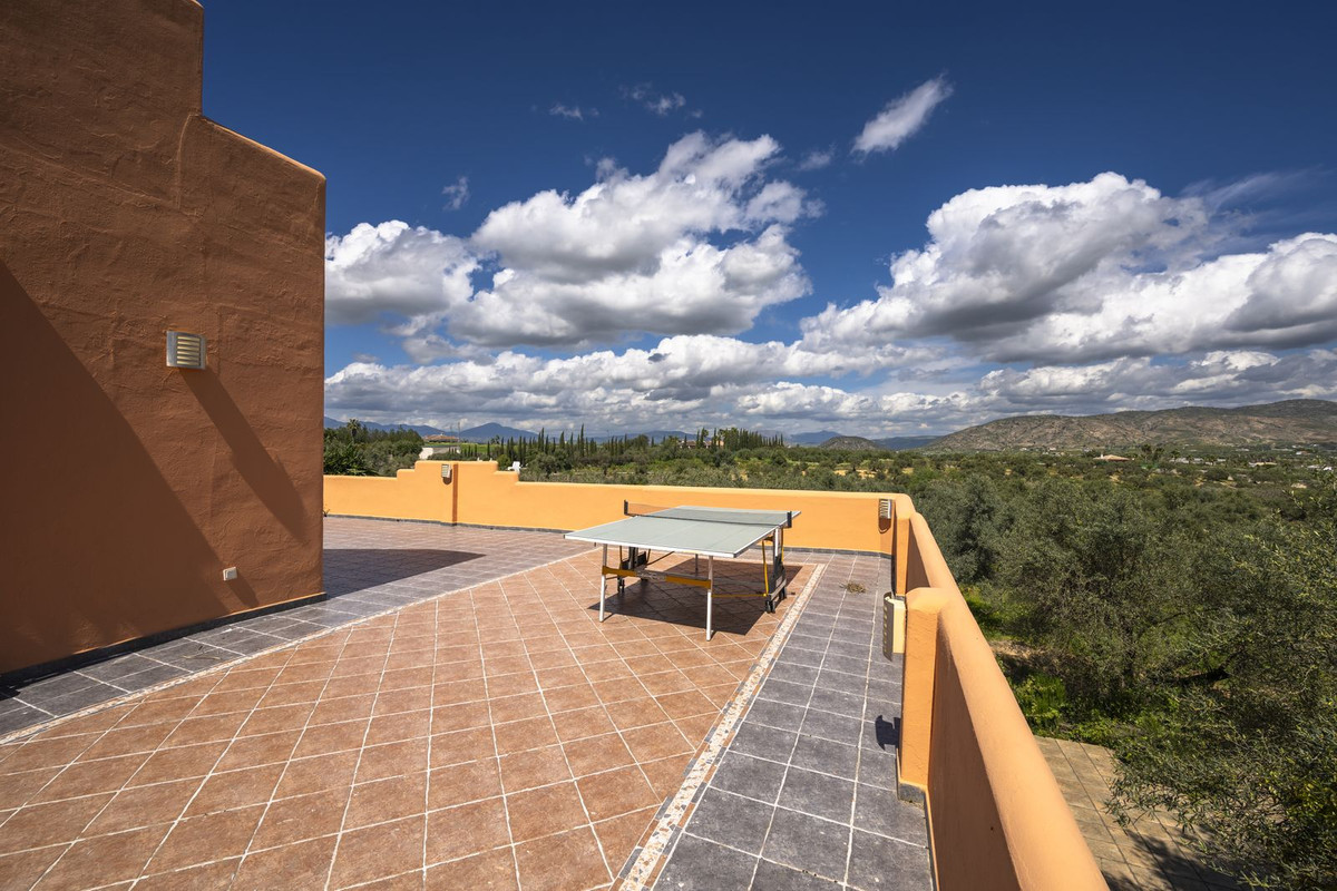 House for sale in Alhaurín el Grande | 9 bedrooms H4974583