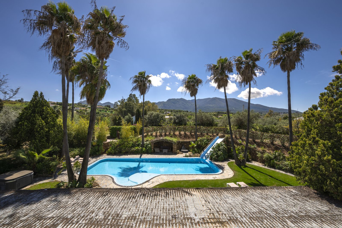 House for sale in Alhaurín el Grande | 9 bedrooms H4974583