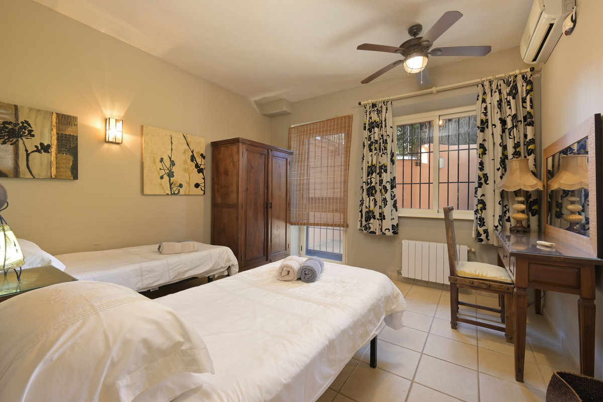 House for sale in Alhaurín el Grande | 9 bedrooms H4974583