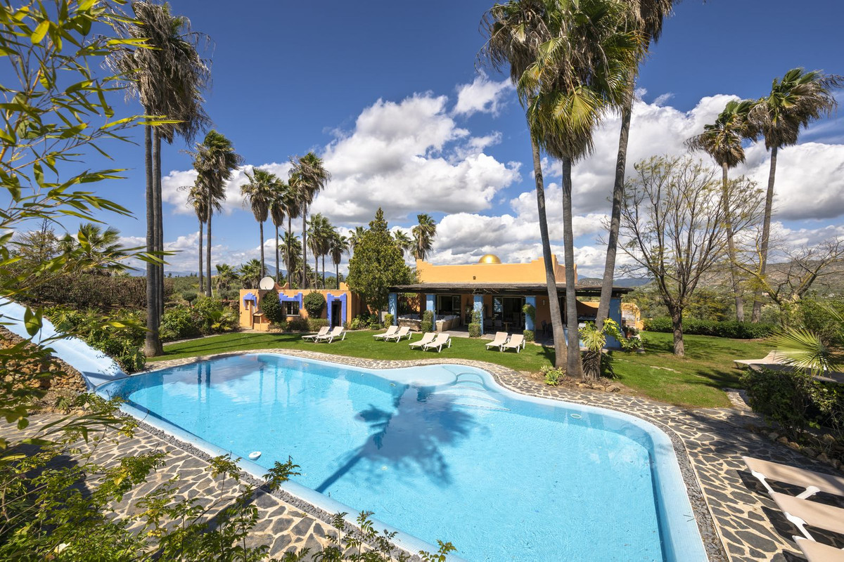 House for sale in Alhaurín el Grande | 9 bedrooms H4974583