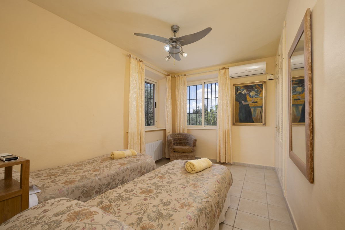 House for sale in Alhaurín el Grande | 9 bedrooms H4974583