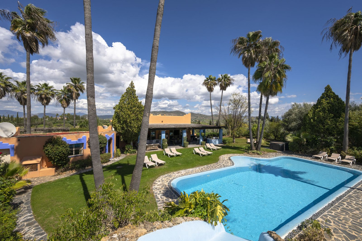 House for sale in Alhaurín el Grande | 9 bedrooms H4974583