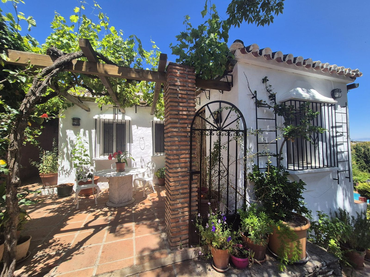 Property main view 47