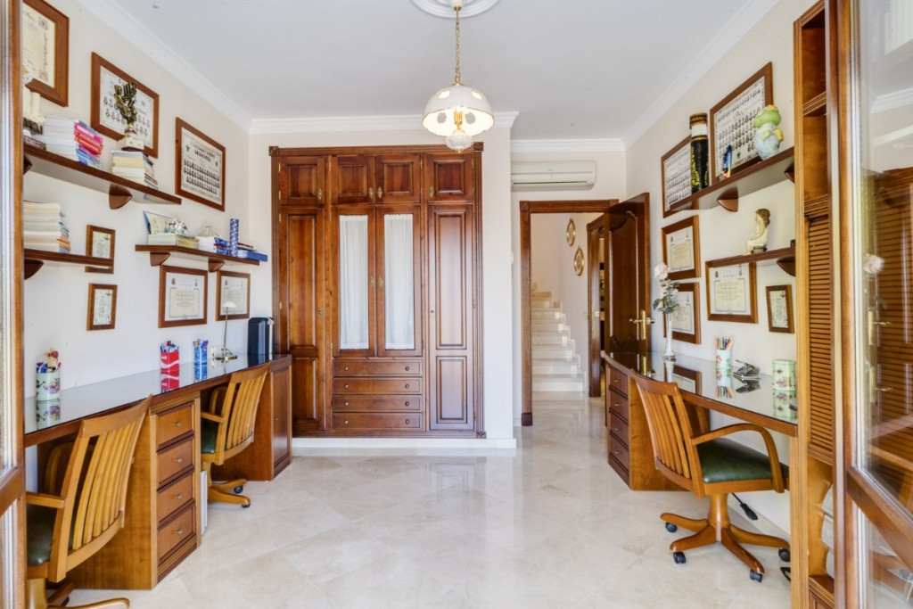 Huis te koop in Alhaurín el Grande | 6 slaapkamers H5056330