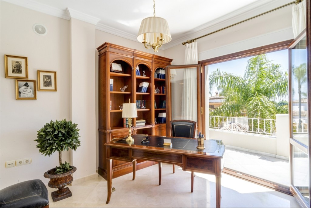Huis te koop in Alhaurín el Grande | 6 slaapkamers H5056330