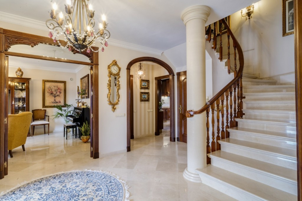 Huis te koop in Alhaurín el Grande | 6 slaapkamers H5056330