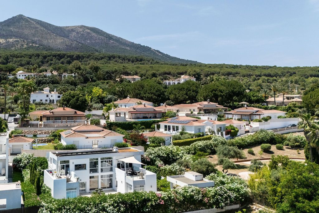 House te koop in Alhaurín el Grande | 5 slaapkamers H5065435