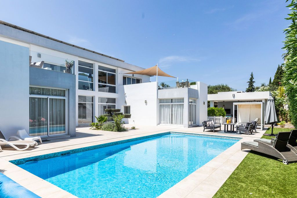 House te koop in Alhaurín el Grande | 5 slaapkamers H5065435