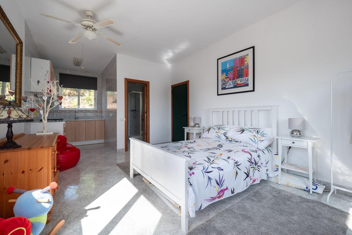 Huis te koop in Alhaurín el Grande | 4 slaapkamers H5106016