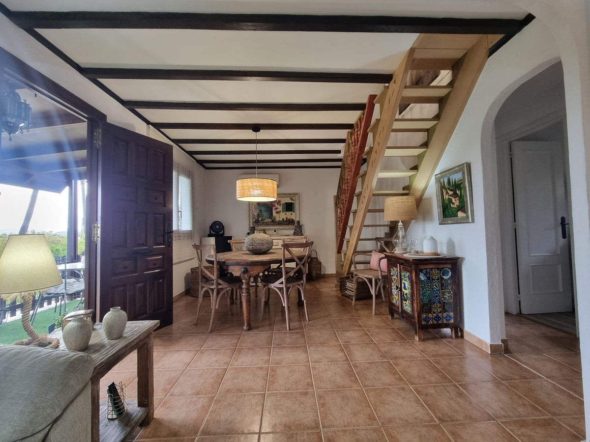 House for sale in Alhaurín el Grande | 9 bedrooms H5111359